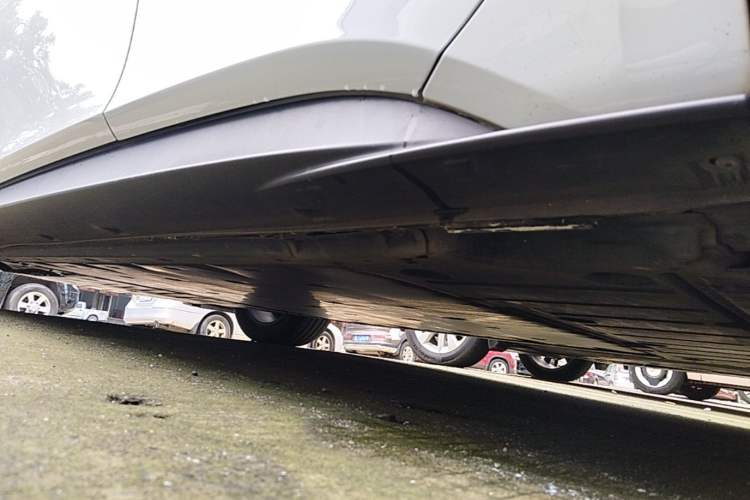 Used Volkswagen ID.3 2022 Active Pure Intelligent Enjoyment Edition Left Side Sill