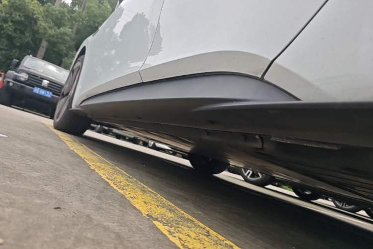 Used Volkswagen ID.3 2022 Active Pure Intelligent Enjoyment Edition Left Side Sill