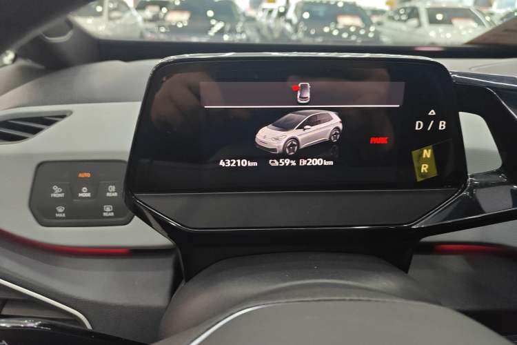Used Volkswagen ID.3 2022 Pro Smart Edition Odometer Close Up