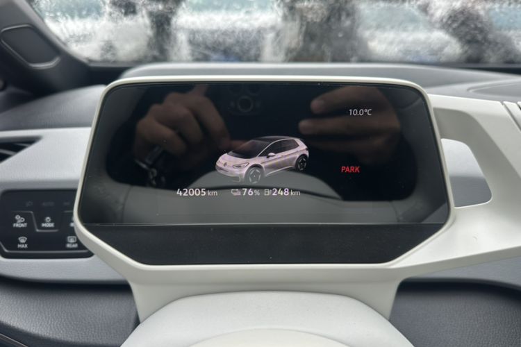 Used Volkswagen ID.3 2022 Pro Smart Edition Odometer Close Up