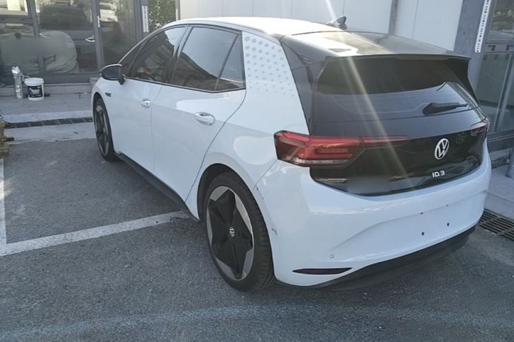 Used Volkswagen ID.3 2022 Pro Smart Edition Rear Left 45 Deg