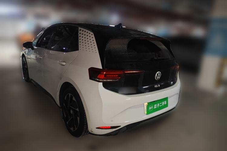 Used Volkswagen ID.3 2022 Pure Edition Rear Left 45 Deg