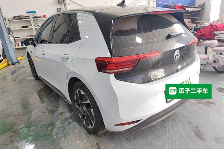 Used Volkswagen ID.3 2022 Pure Edition Rear Left 45 Deg