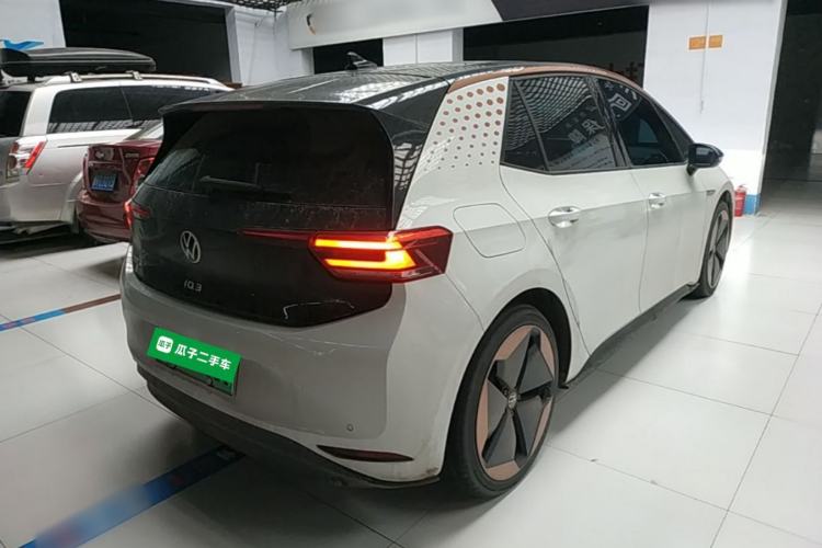 Used Volkswagen ID.3 2022 Pro Smart Edition Rear Right 45 Deg