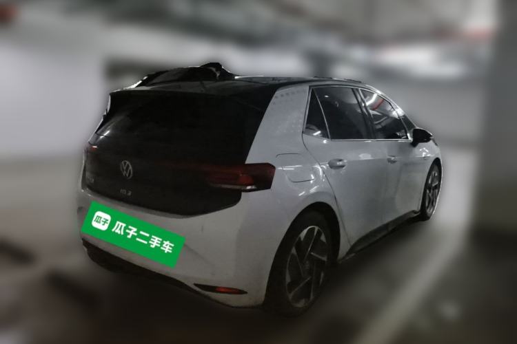 Used Volkswagen ID.3 2022 Pure Edition Rear Right 45 Deg