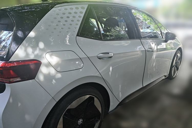 Used Volkswagen ID.3 2022 Pro Smart Edition Rear Right 45 Deg