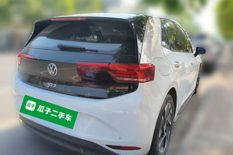 Used Volkswagen ID.3 2022 Active Pure Intelligent Enjoyment Edition Rear Right 45 Deg