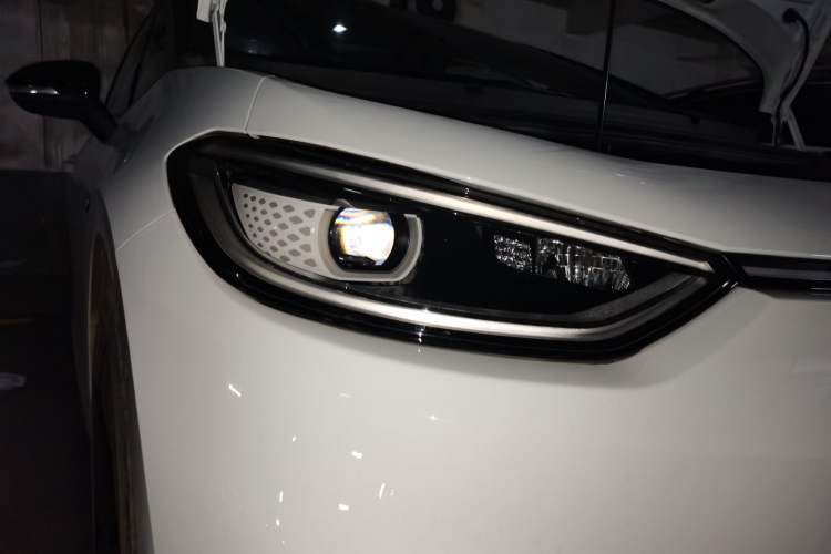Used Volkswagen ID.3 2022 Pro Smart Edition Right Front Headlight