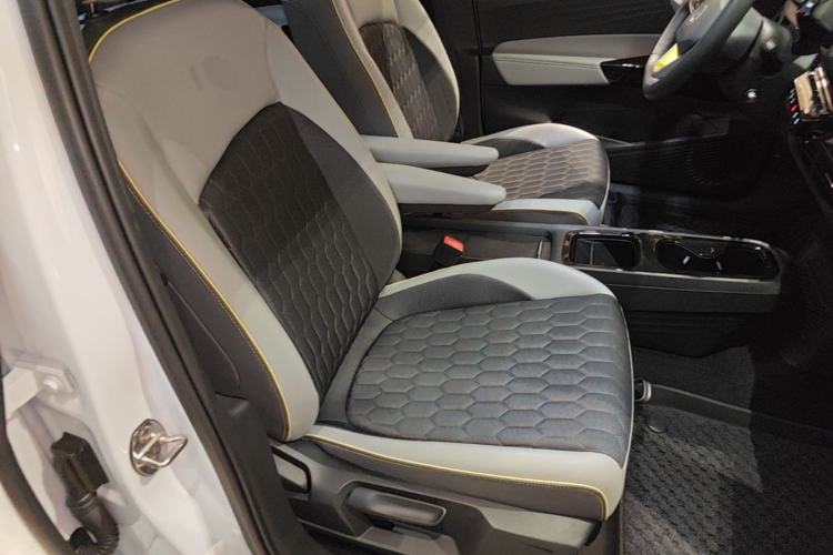 Used Volkswagen ID.3 2022 Pro Smart Edition Right Front Seat