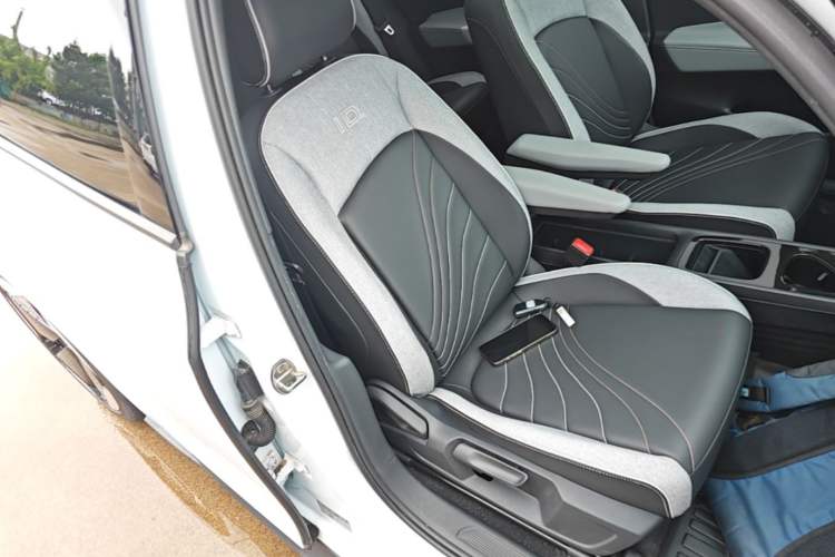 Used Volkswagen ID.3 2022 Pro Smart Edition Right Front Seat