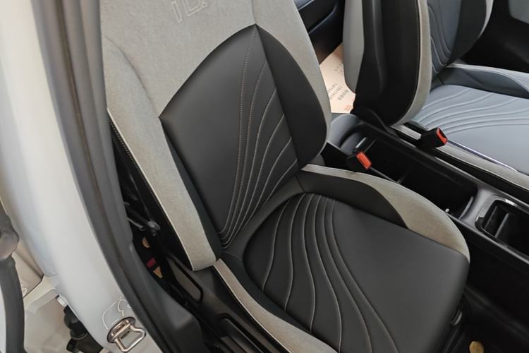 Used Volkswagen ID.3 2022 Pro Smart Edition Right Front Seat