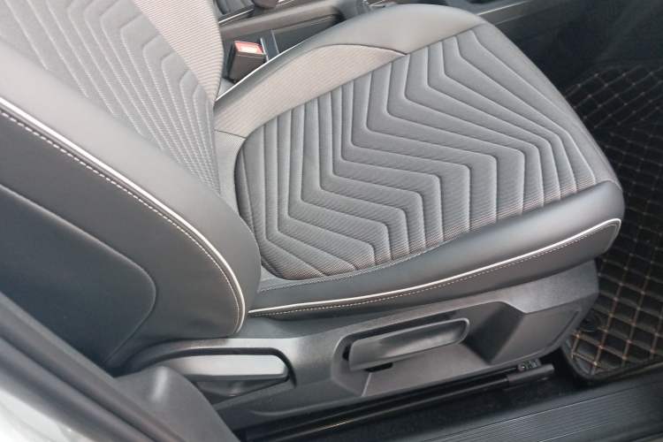 Used Volkswagen ID.3 2022 Pure Edition Right Front Seat