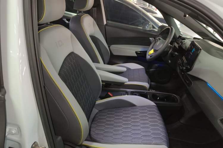 Used Volkswagen ID.3 2022 Pro Smart Edition Right Front Seat