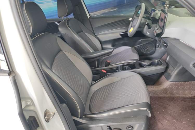 Used Volkswagen ID.3 2022 Pure Edition Right Front Seat