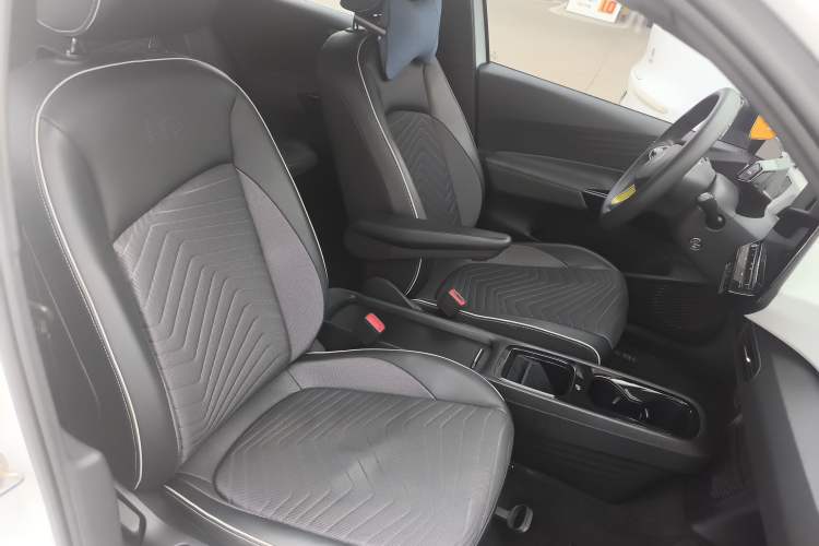 Used Volkswagen ID.3 2022 Active Pure Intelligent Enjoyment Edition Right Front Seat