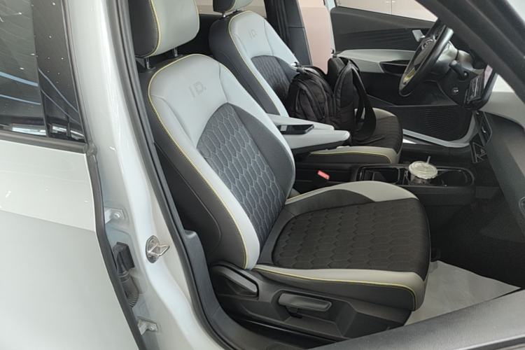 Used Volkswagen ID.3 2022 Pro Smart Edition Right Front Seat
