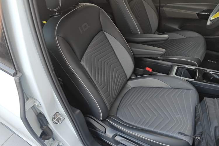 Used Volkswagen ID.3 2022 Active Pure Intelligent Enjoyment Edition Right Front Seat