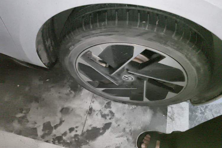 Used Volkswagen ID.3 2022 Pure Edition Right Front Wheel Hub