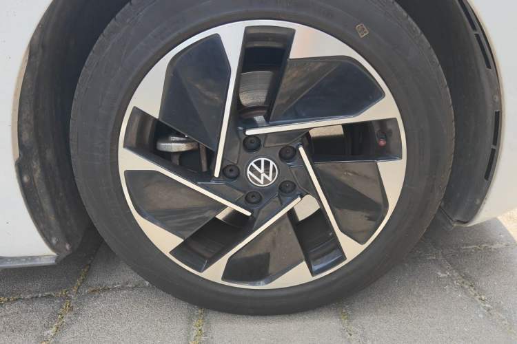 Used Volkswagen ID.3 2022 Active Pure Intelligent Enjoyment Edition Right Front Wheel Hub