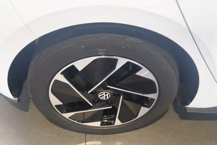 Used Volkswagen ID.3 2022 Active Pure Intelligent Enjoyment Edition Right Rear Wheel Hub