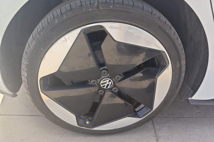 Used Volkswagen ID.3 2022 Pro Smart Edition Right Rear Wheel Hub