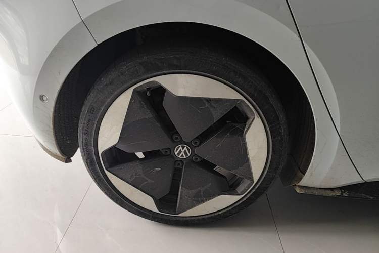 Used Volkswagen ID.3 2022 Pro Smart Edition Right Rear Wheel Hub