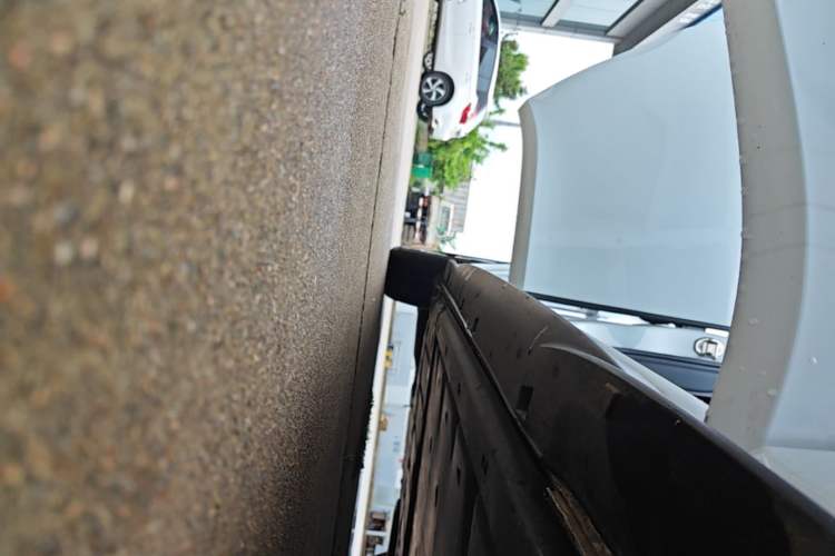 Used Volkswagen ID.3 2022 Pro Smart Edition Right Side Sill