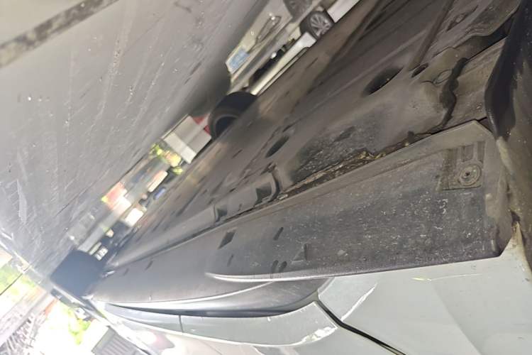 Used Volkswagen ID.3 2022 Pro Smart Edition Right Side Sill