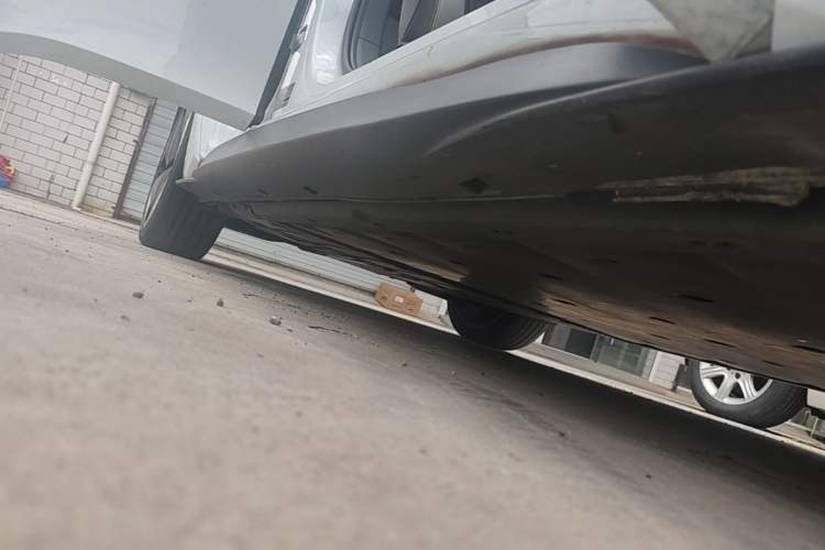 Used Volkswagen ID.3 2022 Pro Smart Edition Right Side Sill