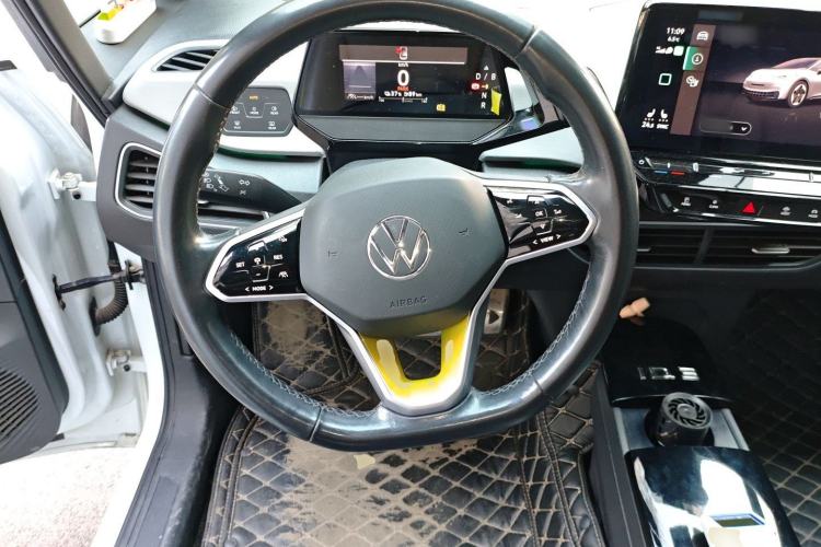 Used Volkswagen ID.3 2022 Pro Smart Edition Steering Wheel