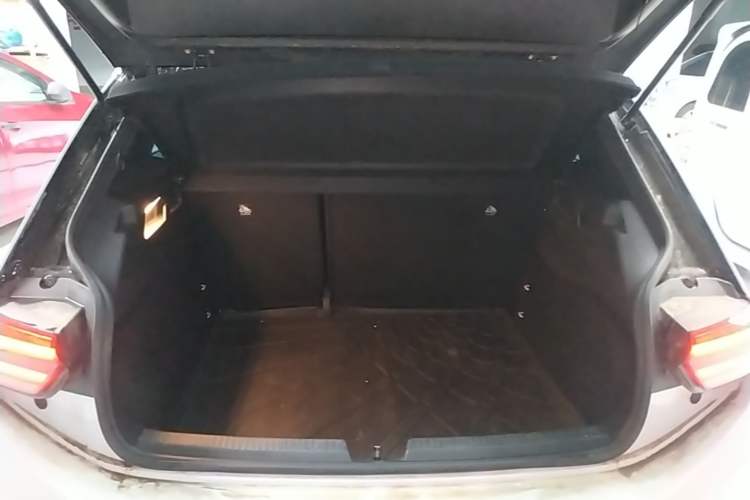 Used Volkswagen ID.3 2022 Pro Smart Edition Trunk