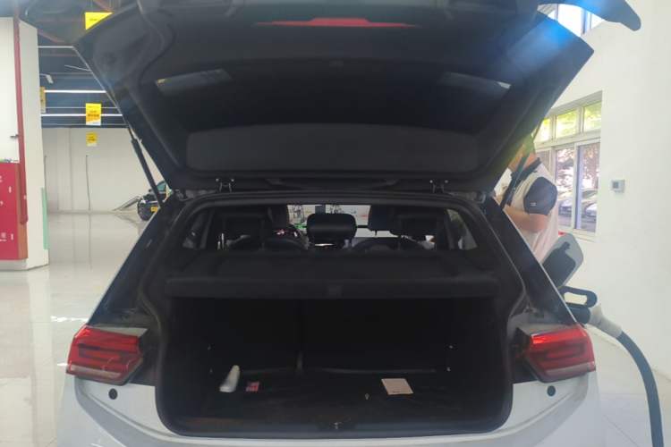 Used Volkswagen ID.3 2022 Pure Edition Trunk