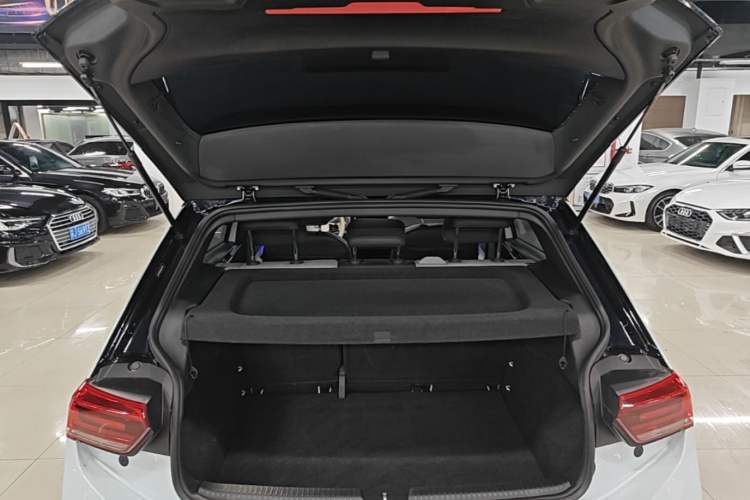 Used Volkswagen ID.3 2022 Pro Smart Edition Trunk