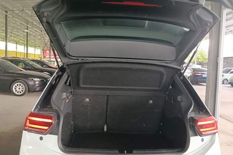 Used Volkswagen ID.3 2022 Pro Smart Edition Trunk