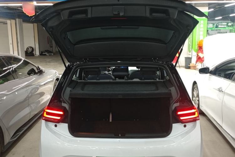 Used Volkswagen ID.3 2022 Pro Smart Edition Trunk