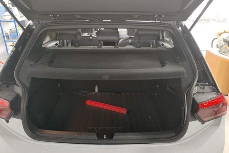 Used Volkswagen ID.3 2022 Pro Smart Edition Trunk