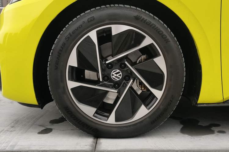 Used Volkswagen ID.3 2022 Active Pure Intelligent Enjoyment Edition Exterior 10