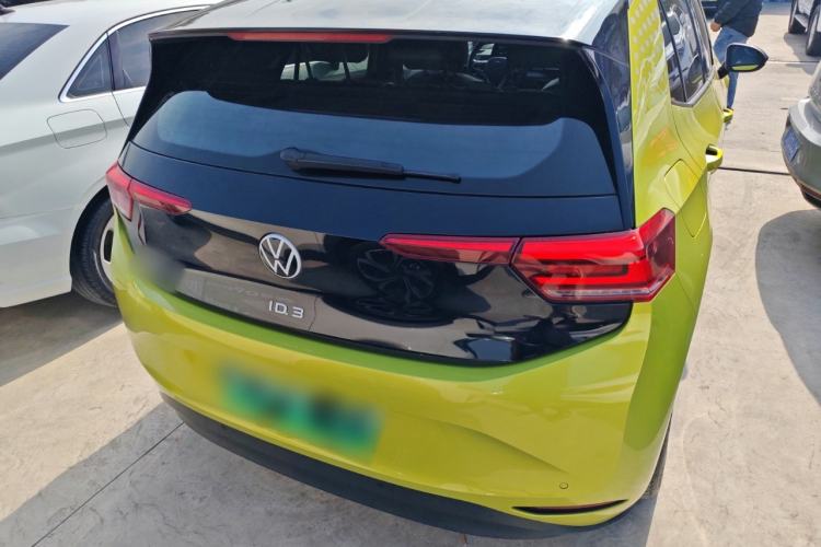 Used Volkswagen ID.3 2022 Active Pure Intelligent Enjoyment Edition Exterior 4
