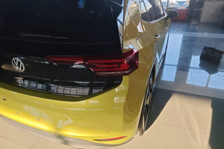 Used Volkswagen ID.3 2022 Pro Smart Edition Exterior 6