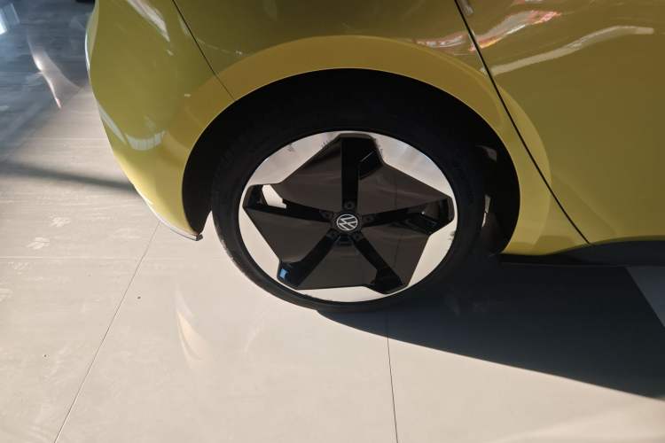 Used Volkswagen ID.3 2022 Pro Smart Edition Exterior 8