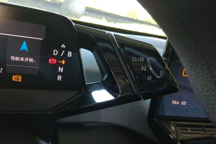 Used Volkswagen ID.3 2022 Active Pure Intelligent Enjoyment Edition Gear Lever