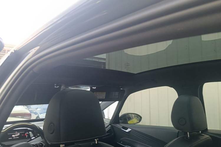 Used Volkswagen ID.3 2022 Active Pure Intelligent Enjoyment Edition Headliner