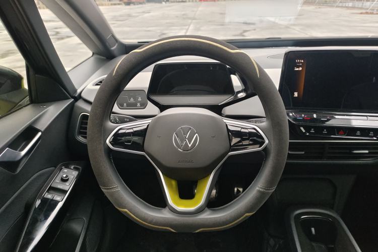 Used Volkswagen ID.3 2022 Active Pure Intelligent Enjoyment Edition Interior 1