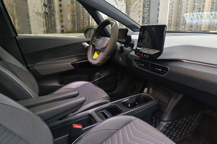 Used Volkswagen ID.3 2022 Active Pure Intelligent Enjoyment Edition Interior 13