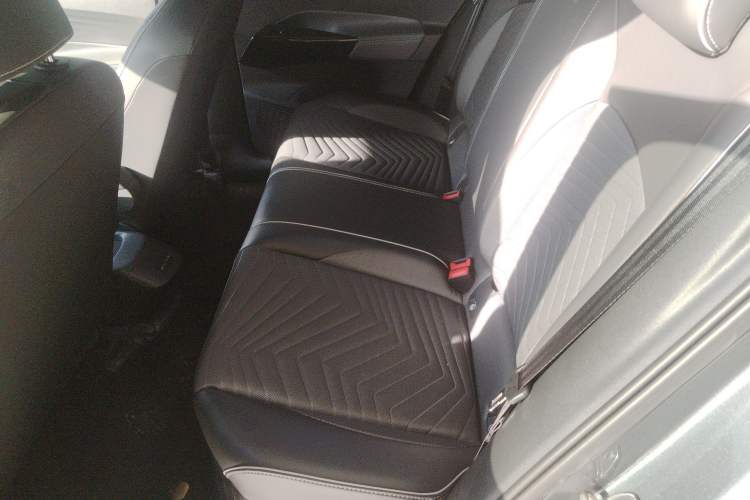 Used Volkswagen ID.3 2022 Active Pure Intelligent Enjoyment Edition Interior 4