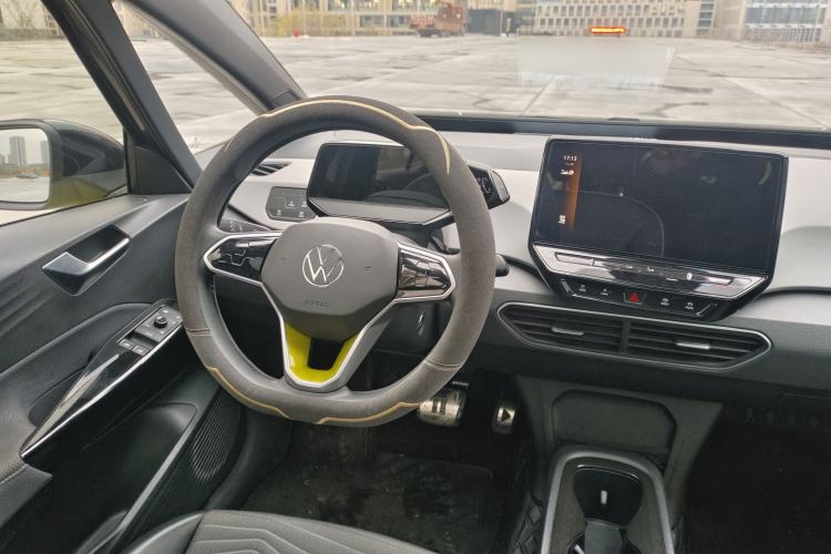 Used Volkswagen ID.3 2022 Active Pure Intelligent Enjoyment Edition Interior 4
