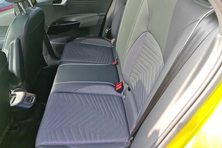 Used Volkswagen ID.3 2022 Active Pure Intelligent Enjoyment Edition Interior 4