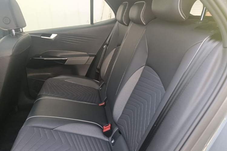 Used Volkswagen ID.3 2022 Active Pure Intelligent Enjoyment Edition Left Rear Seat
