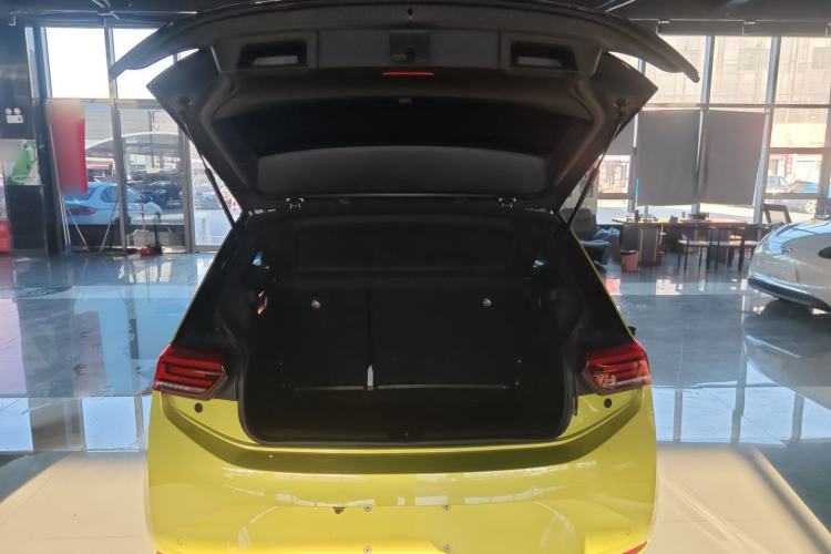 Used Volkswagen ID.3 2022 Pro Smart Edition Trunk
