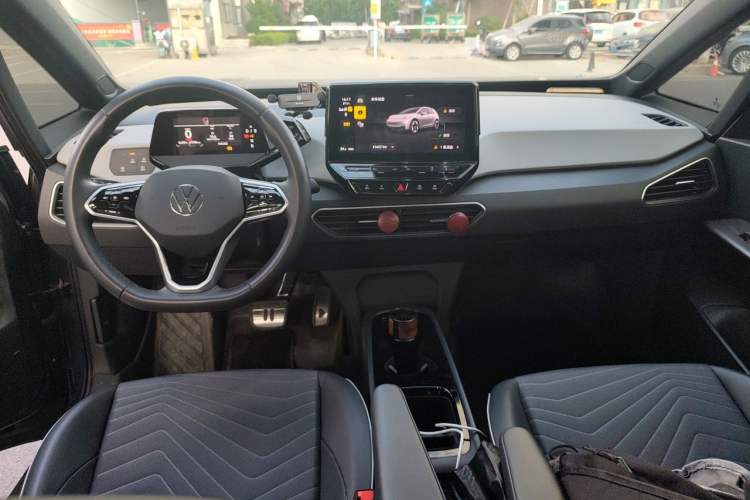 Used Volkswagen ID.3 2023 Pure Smart Edition Center Console